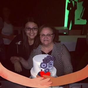 Meet your Posher, Anna